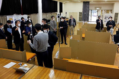 「伊王島開発総合センター